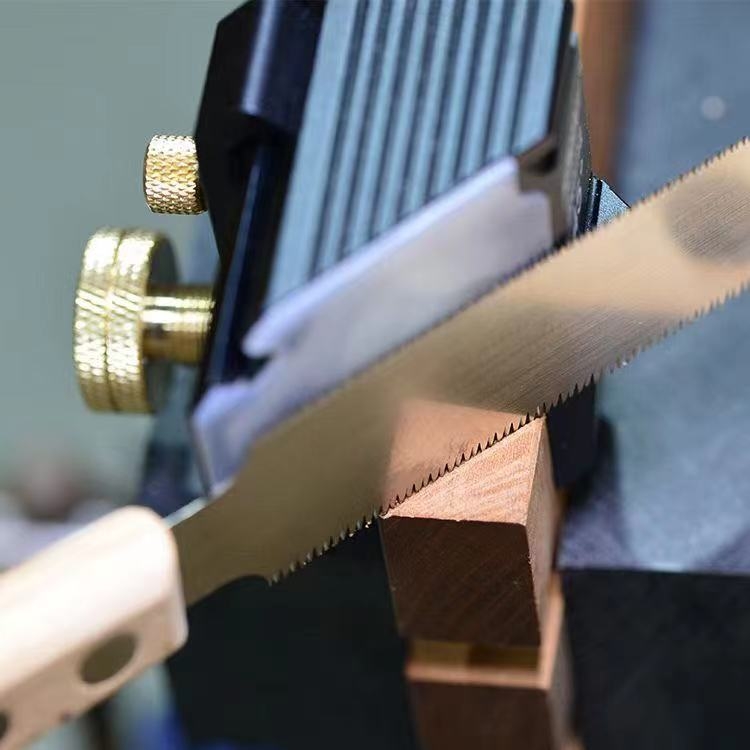 Hongdui Dovetail Magnetic 45 D - đánh giá và giá Dovetail Saw Fine